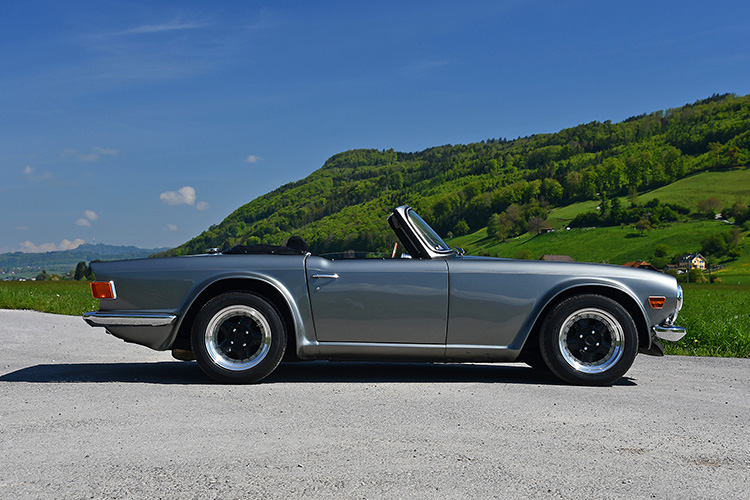 Triumph TR6_17